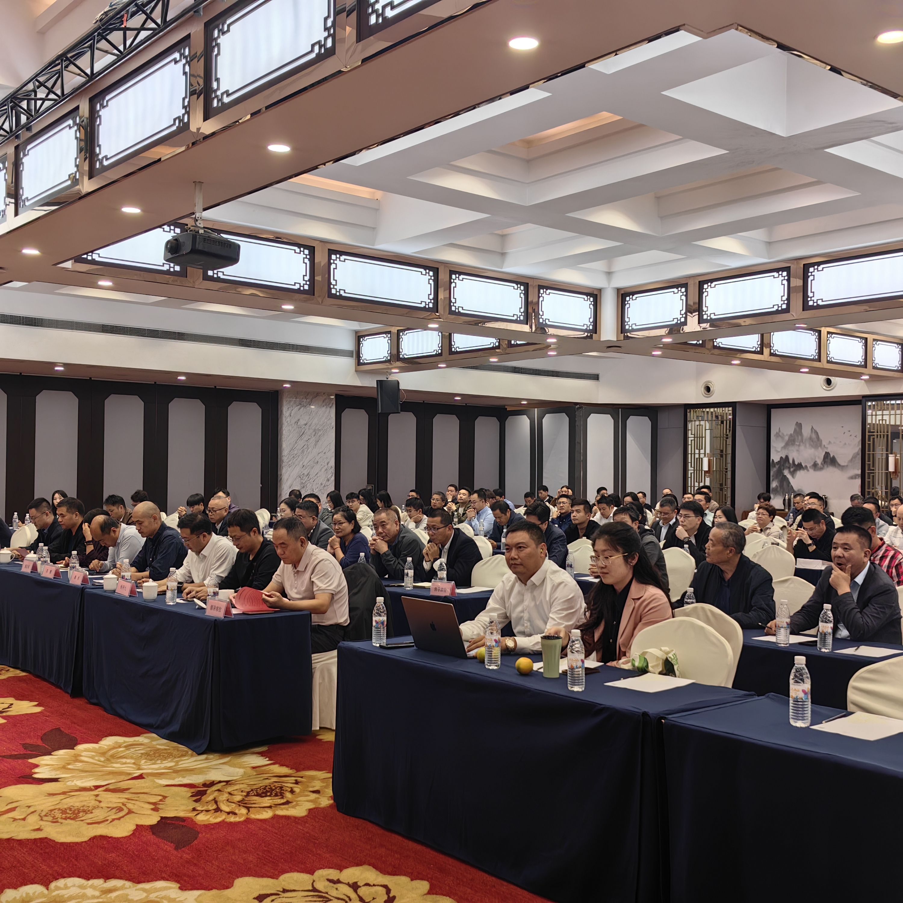 杭州市节能协会十届二次会员大会在杭召开